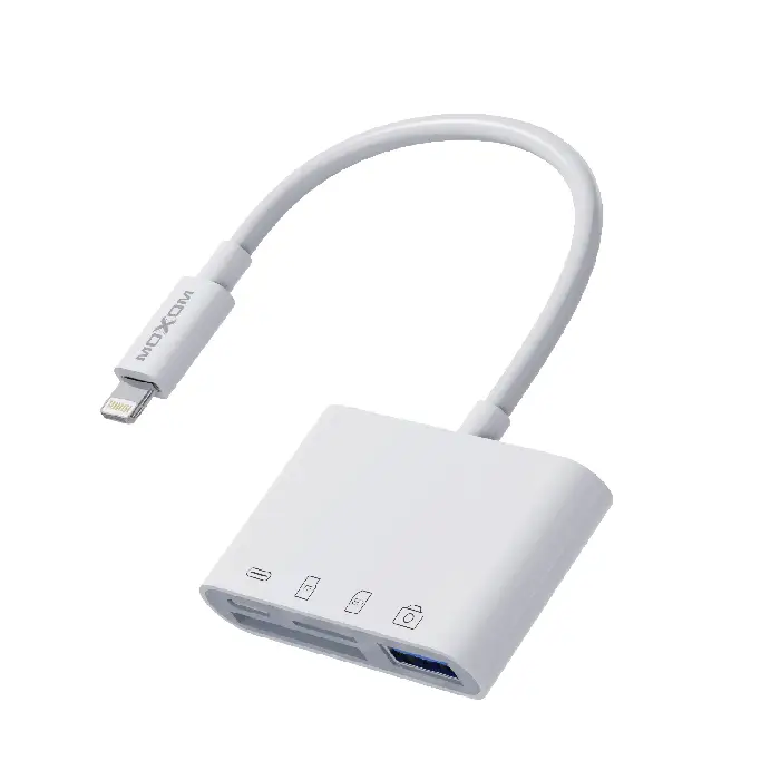 محوّل MOXOM MX-AX51 OTG متعدد الوظائف (40 في 1) إلى منفذ Lightning – باللون الأبيض