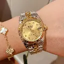 ساعة رولكس كوبي-إيه للسيدات من الفولاذ المقاوم للصدأ باللون الفضي